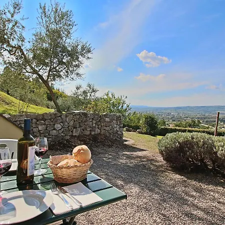 Agriturismo In The Hills, Private Terrace, Swimming Pool And Beautiful View Trevi